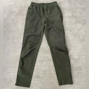 Men’s Lulu pants